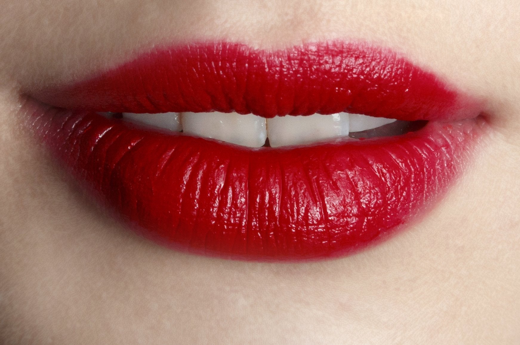 Des Rouges à lèvres Toxiques ? - Les bains de Cléopâtre